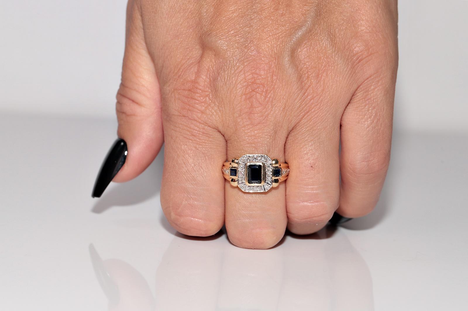 Artigiano Anello in oro 18k con diamanti naturali e zaffiri taglio quadrato, vintage, circa anni '80 in vendita