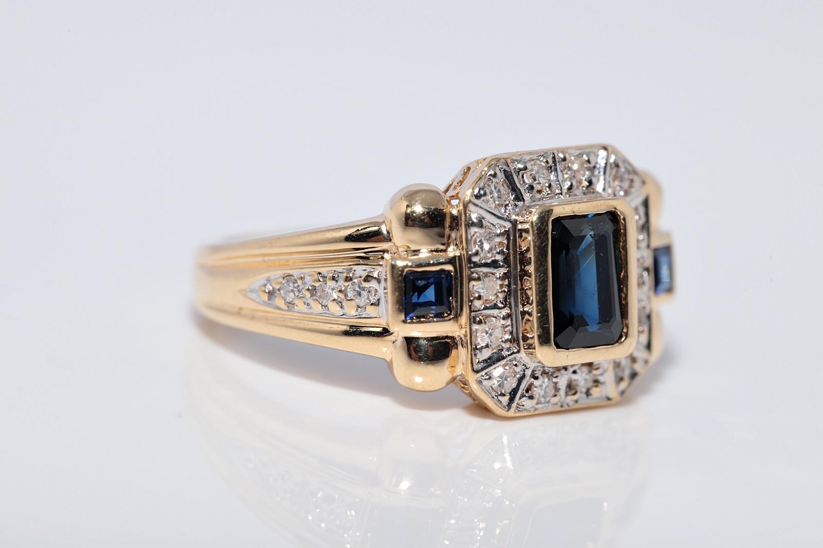 Anello in oro 18k con diamanti naturali e zaffiri taglio quadrato, vintage, circa anni '80 in vendita 3
