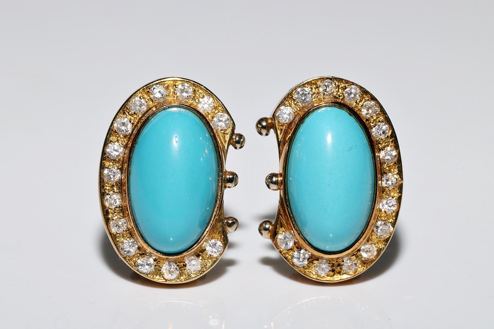 Vintage Circa 1980er Jahre 18k Gold Natürlicher Diamant und Türkis Dekorierter Ohrring Damen im Angebot