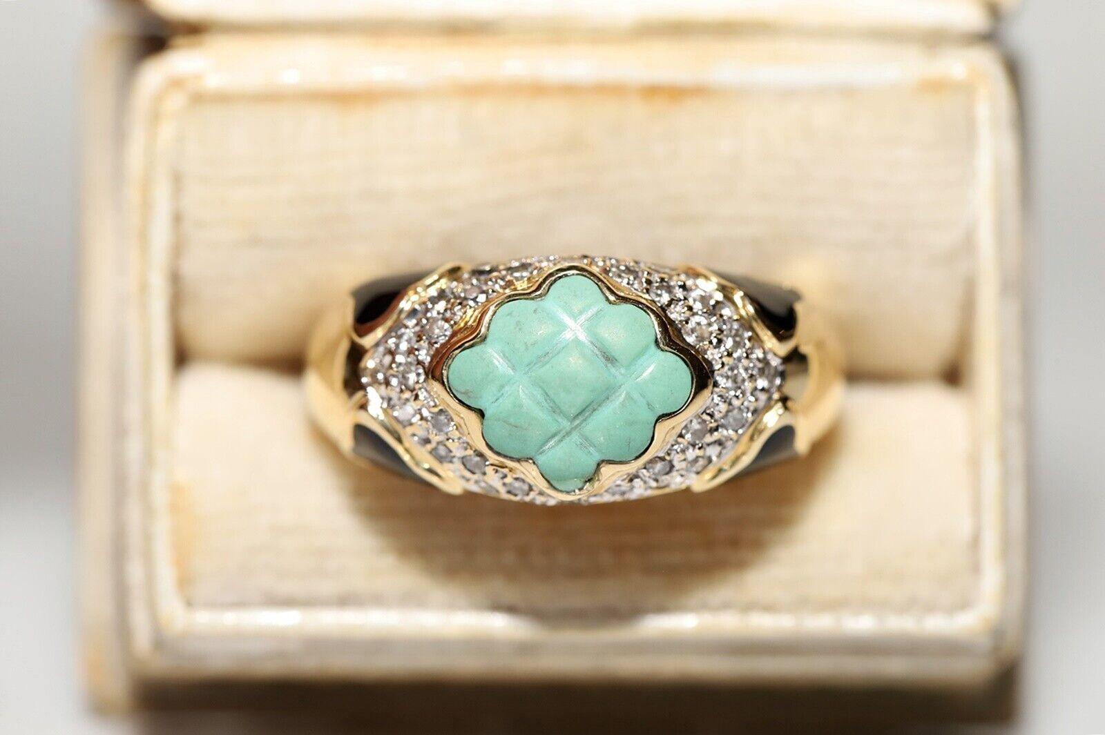 Vintage Circa 1980s 18k Gold Natural Diamond And Turquoise Decorated Ring  For Sale 6