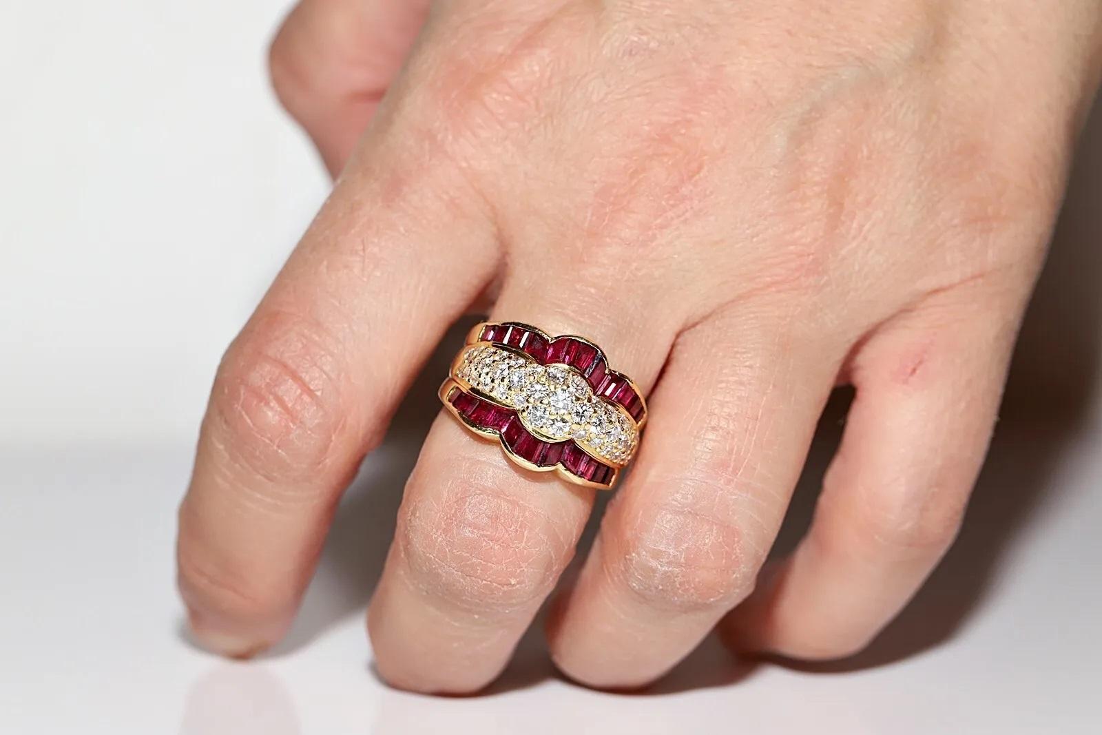 Anello forte decorato in oro 18k con diamante naturale e rubino, CIRCA GLI ANNI 80 in vendita 9