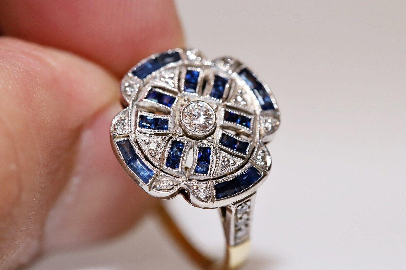 Vintage Circa 1980s 18k Gold Natural Diamond Caliber Sapphire Ring In Good Condition For Sale In Fatih/İstanbul, 34