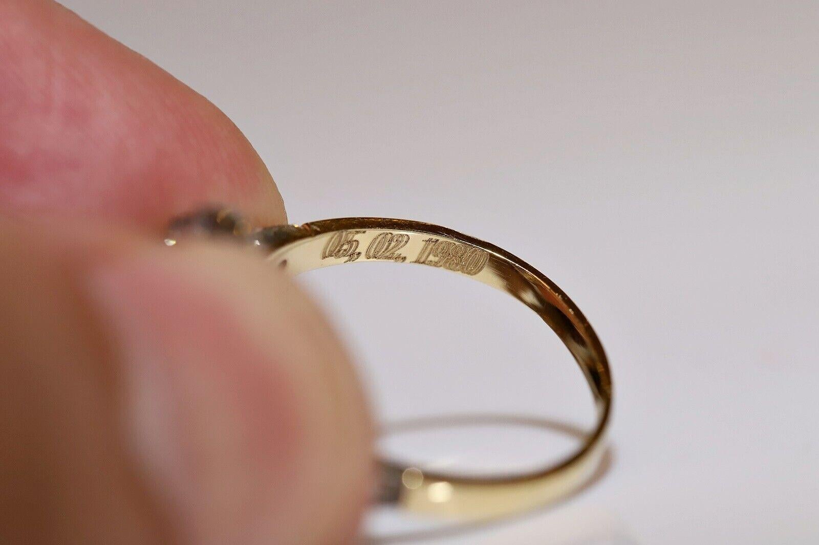 Women's Vintage Circa 1980s 18k Gold Natural Diamond Caliber Sapphire Ring For Sale