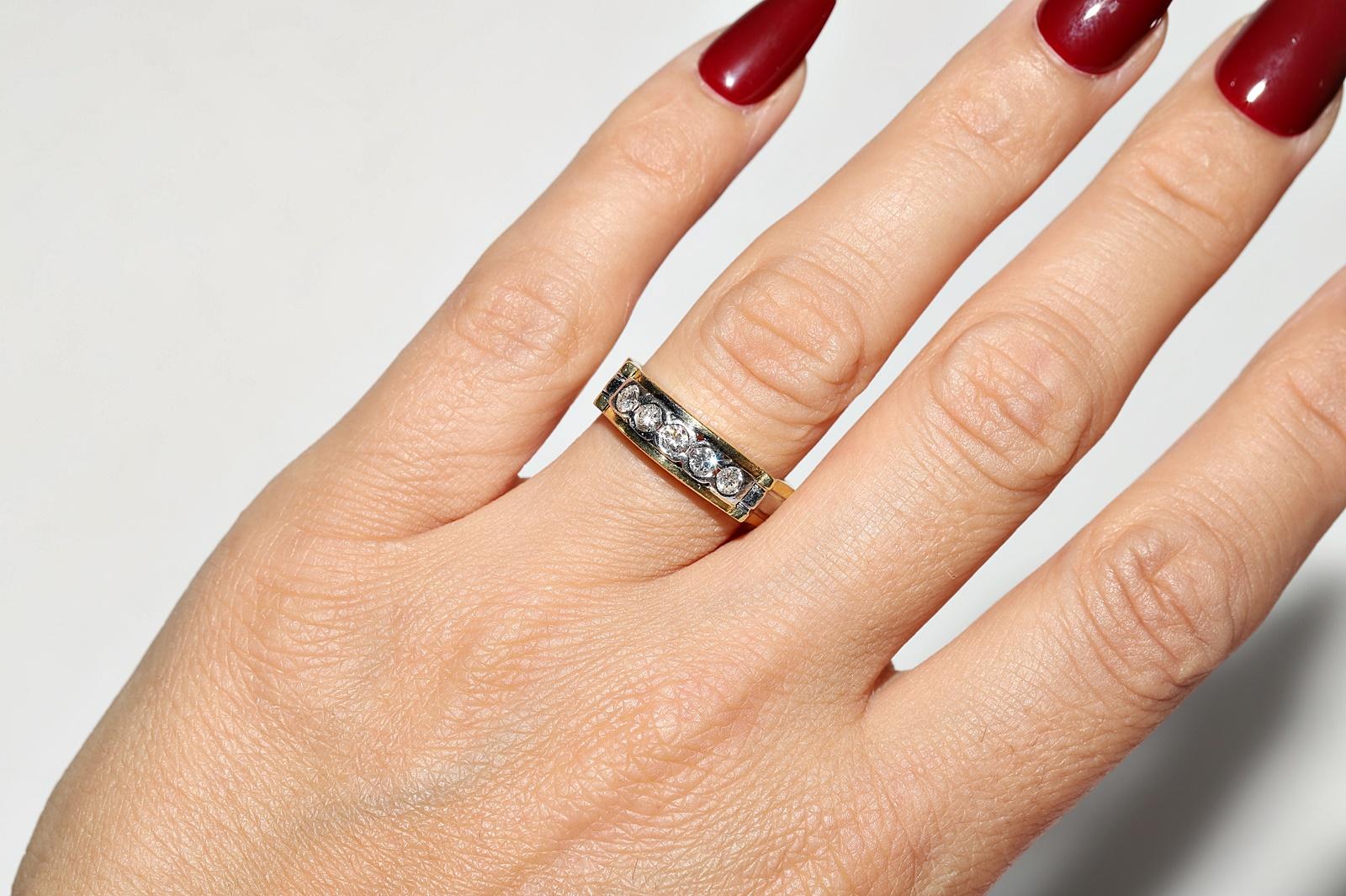 Verlobungsring aus 18 Karat Gold mit natürlichem Diamant-Dekor, Vintage, ca. 1980er Jahre (Retro) im Angebot