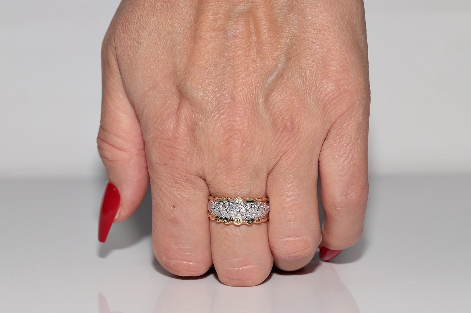 Anello a fascia decorato con diamanti naturali in oro 18 carati, CIRCA GLI ANNI 80 in vendita 6
