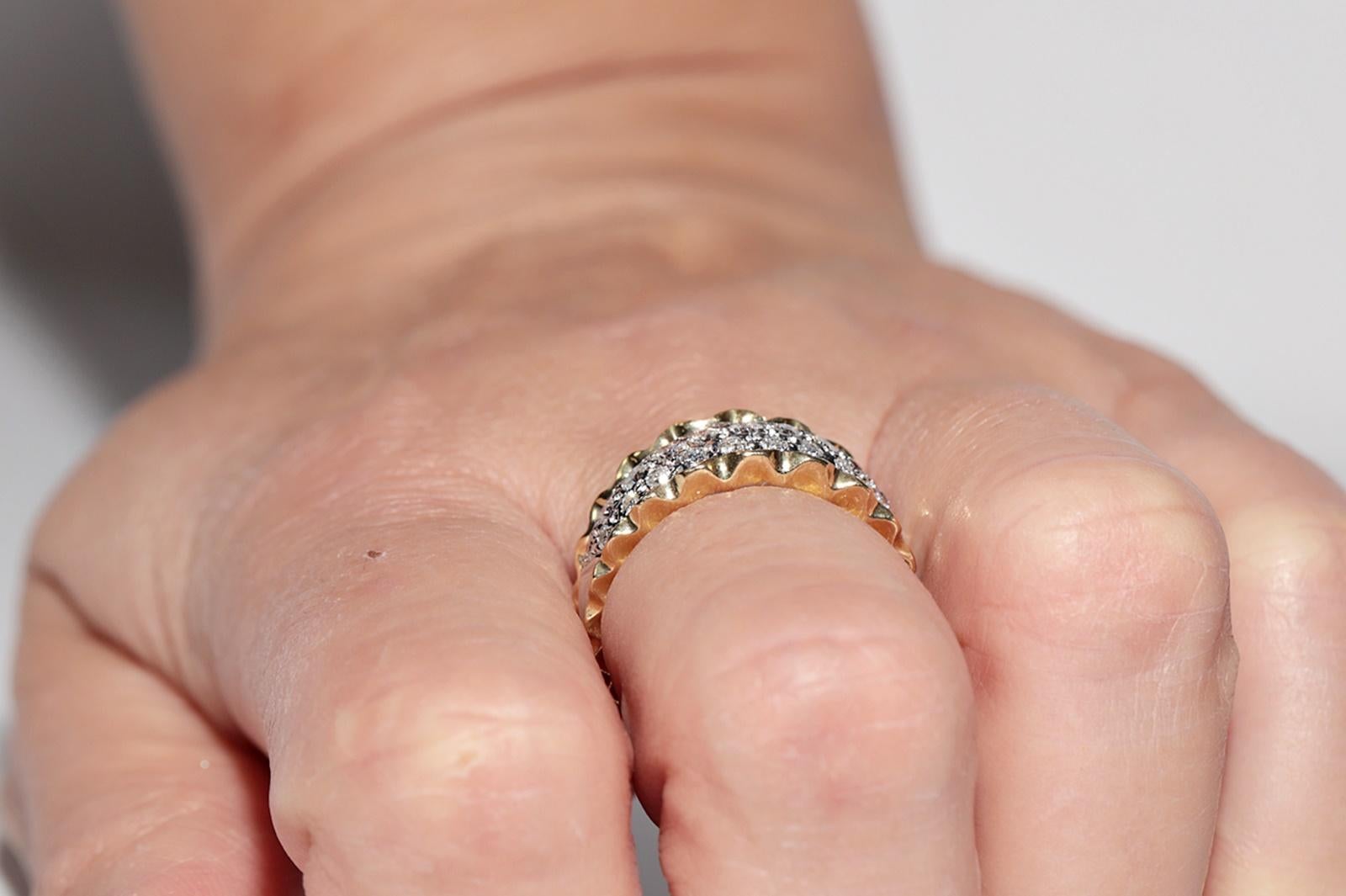 Anello a fascia decorato con diamanti naturali in oro 18 carati, CIRCA GLI ANNI 80 in vendita 9