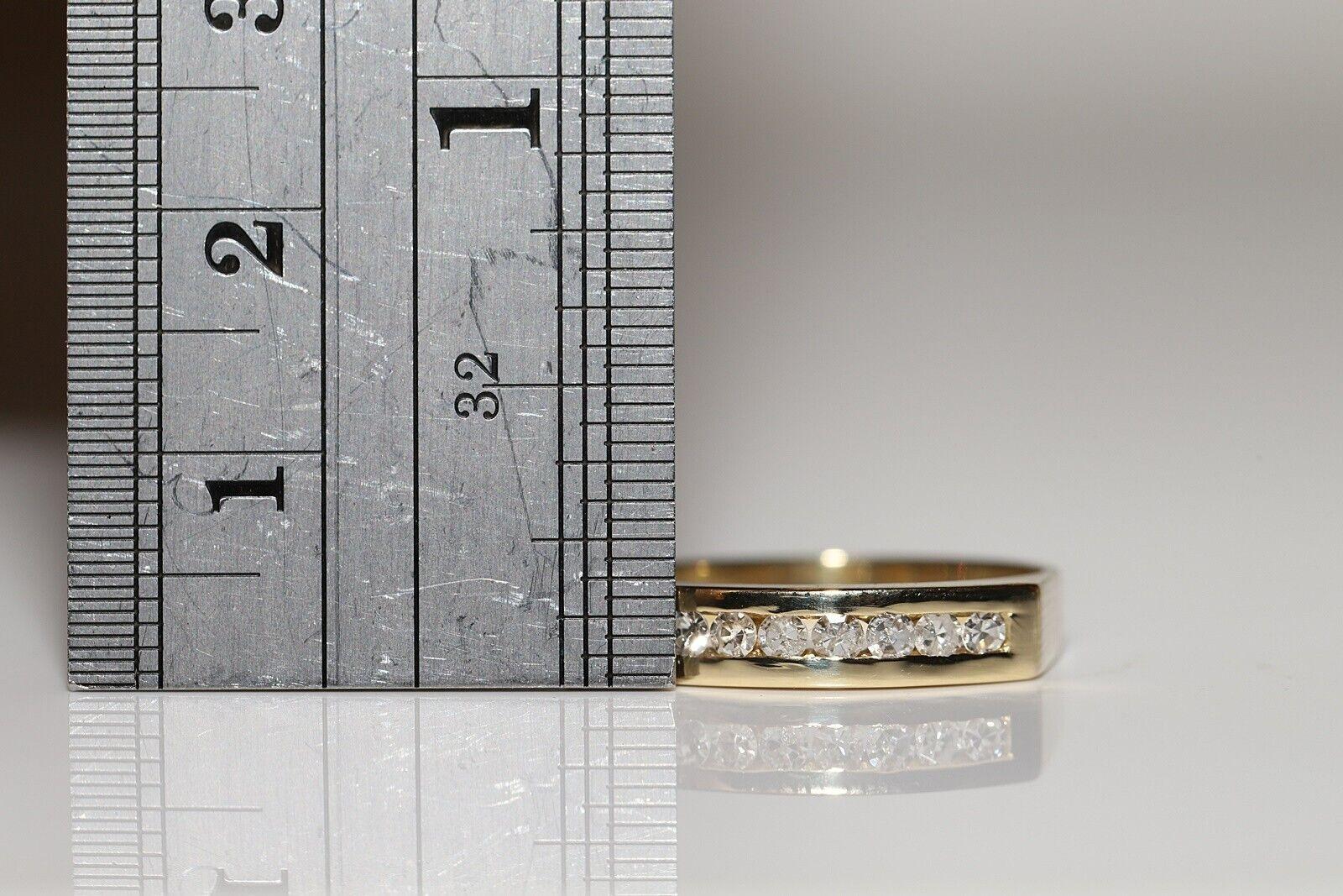 Vintage Circa 1980er Jahre 18k Gold Natürlicher Diamant Dekorierter Ring mit natürlichem Diamant (Retro) im Angebot