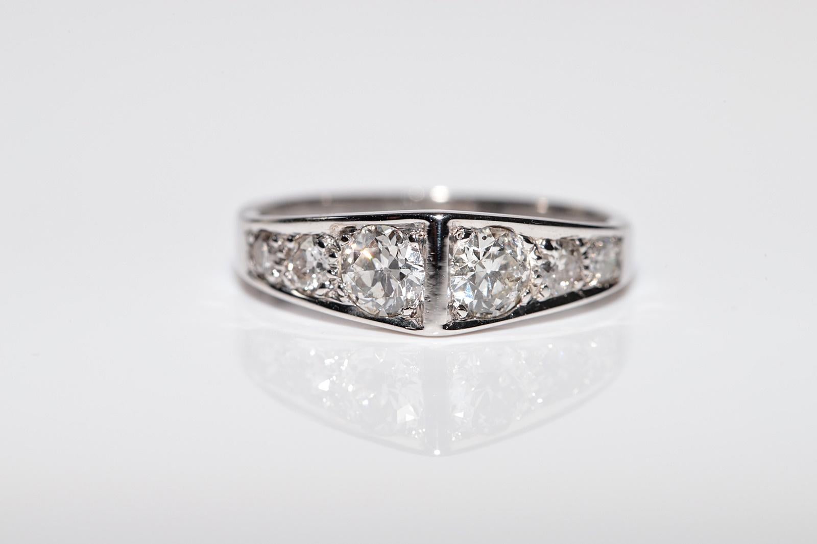 Vintage Circa 1980er Jahre 18k Gold Natürlicher Diamant Dekorierter Ring mit natürlichem Diamant (Alteuropäischer Brillantschliff) im Angebot
