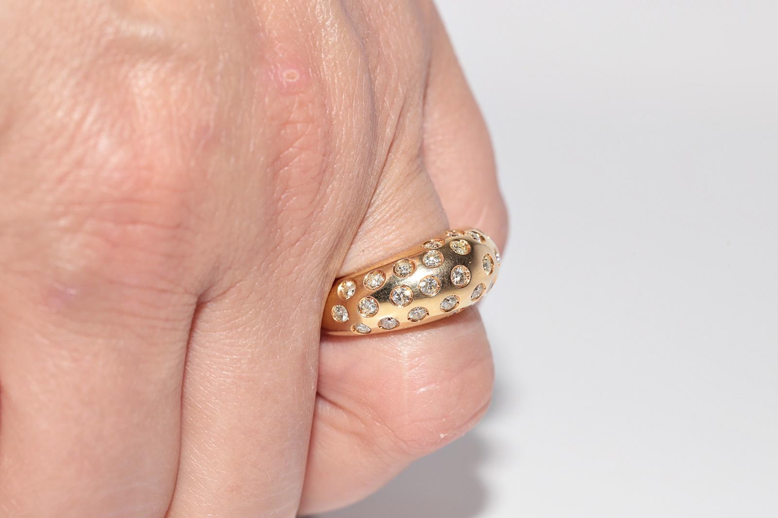 Anello a fascia decorato con diamanti naturali in oro 18 carati, CIRCA GLI ANNI 80 In condizioni buone in vendita a Fatih/İstanbul, 34