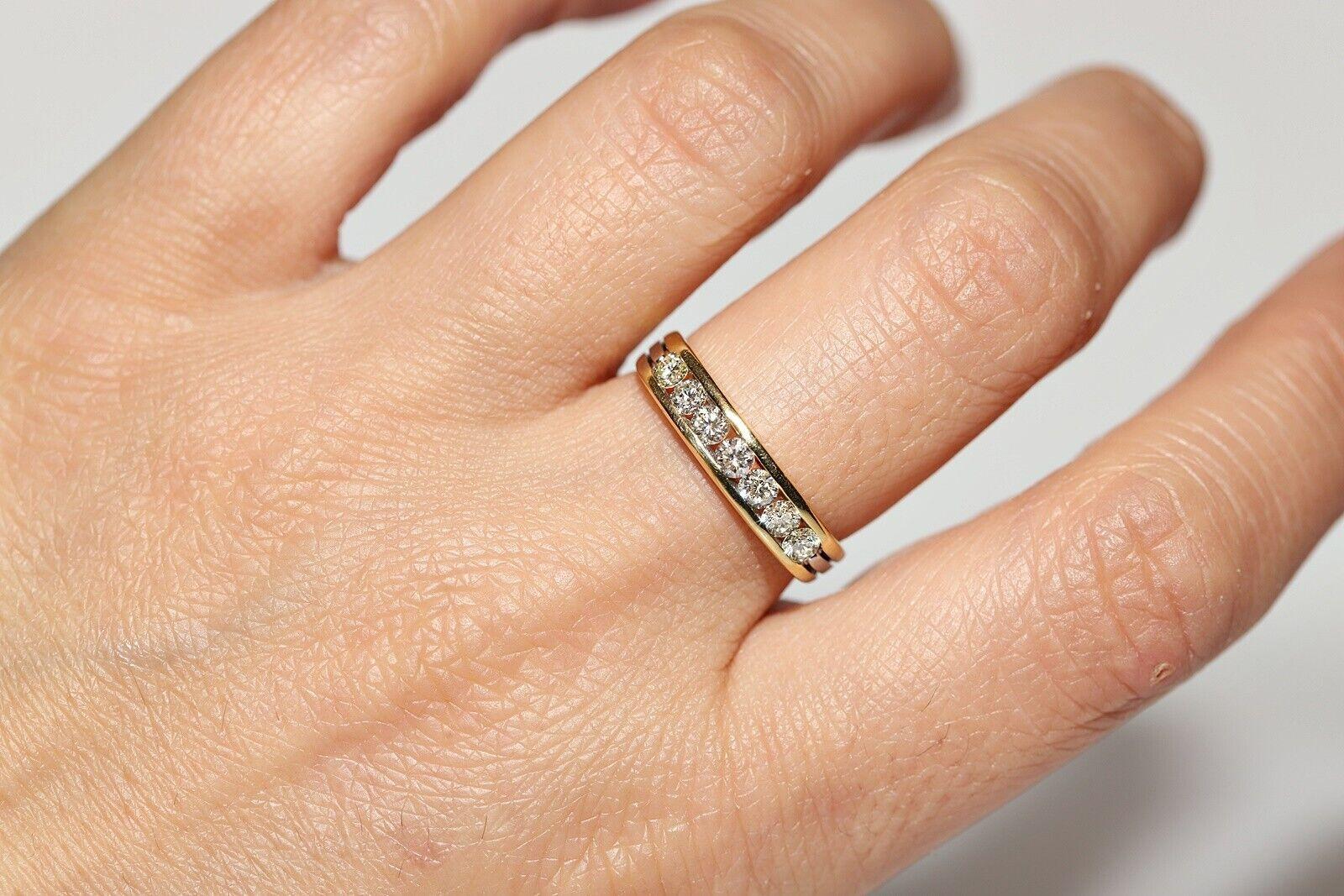Anello a fascia decorato con diamanti naturali in oro 18 carati, CIRCA GLI ANNI 80 in vendita 1