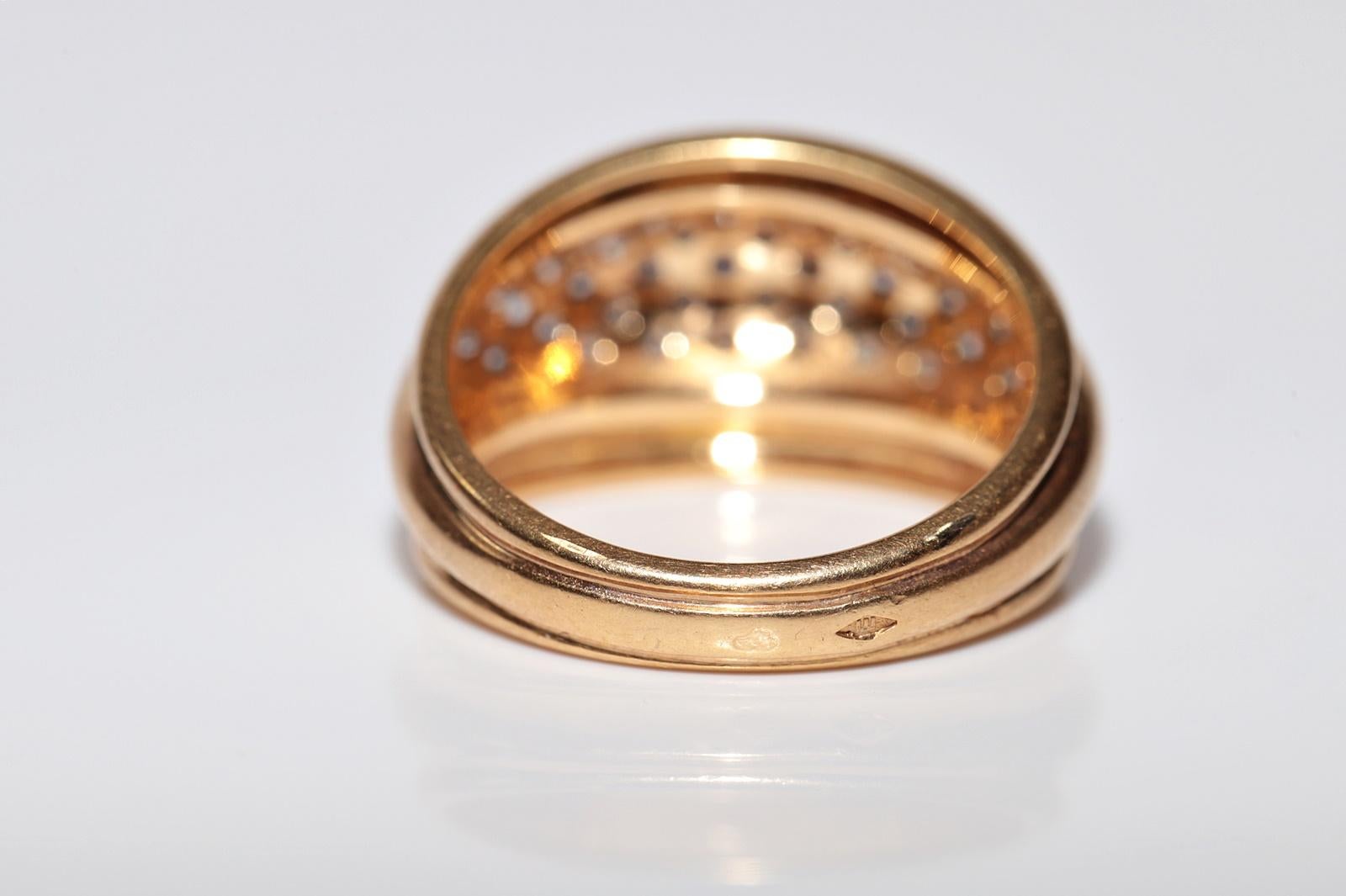 Anillo Vintage Circa 1980s Oro 18k Decorado con Diamantes Naturales en venta 2