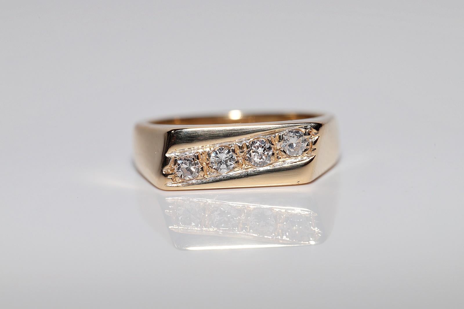 Anello a fascia decorato con diamanti naturali in oro 18 carati, CIRCA GLI ANNI 80 in vendita 2