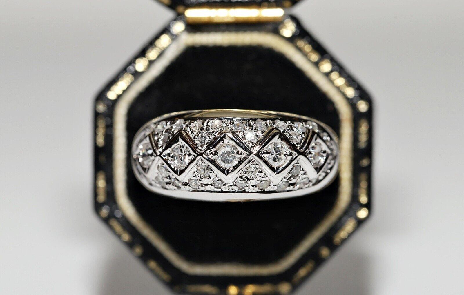 Vintage Circa 1980er Jahre 18k Gold Natürlicher Diamant Dekorierter Ring mit natürlichem Diamant  im Angebot 3