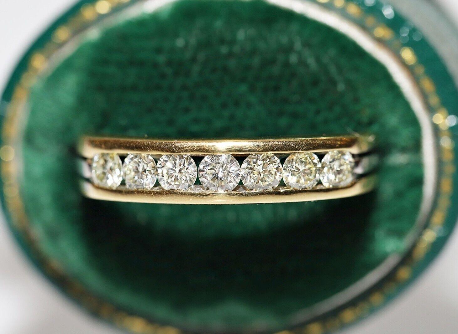 Vintage Circa 1980s 18k Gold Natural Diamond Decorated Band Ring For Sale 3