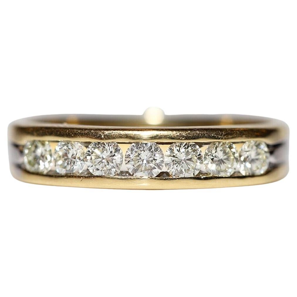 Vintage Circa 1980s 18k Gold Natural Diamond Decorated Band Ring