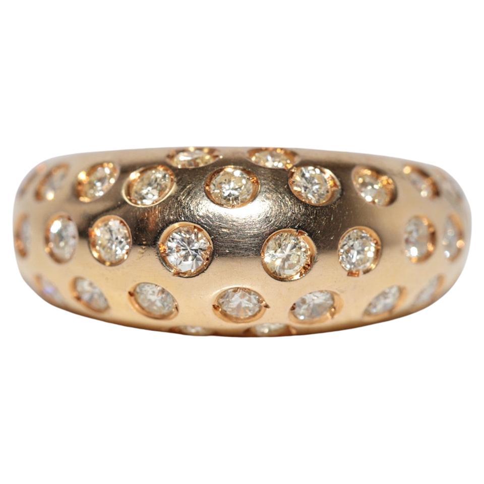 Vintage Circa 1980s 18k Gold Natural Diamond Decorated Band Ring