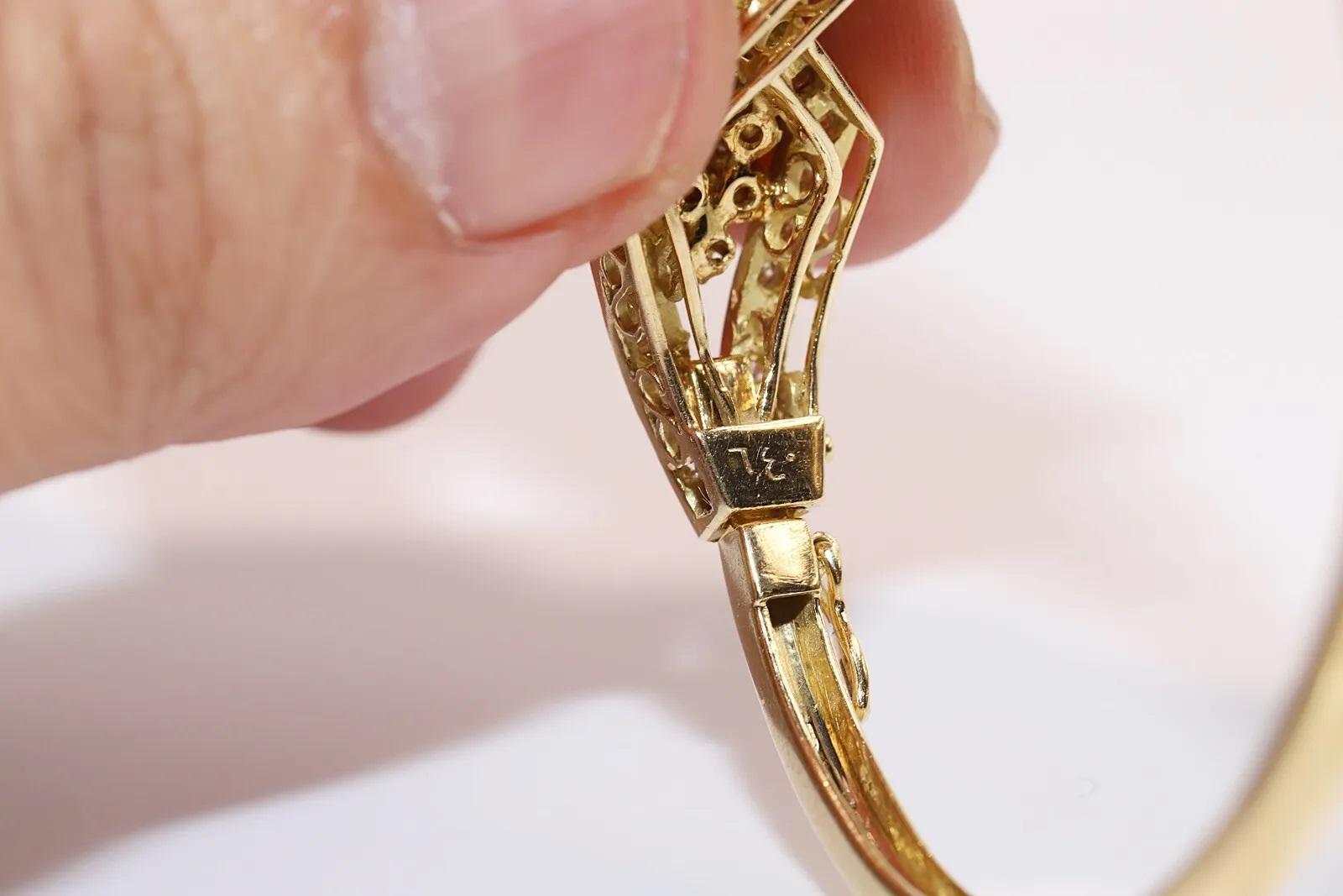 Women's Vintage Circa 1980s 18k Gold Natural Diamond Decorated Bangle Bracelet  For Sale