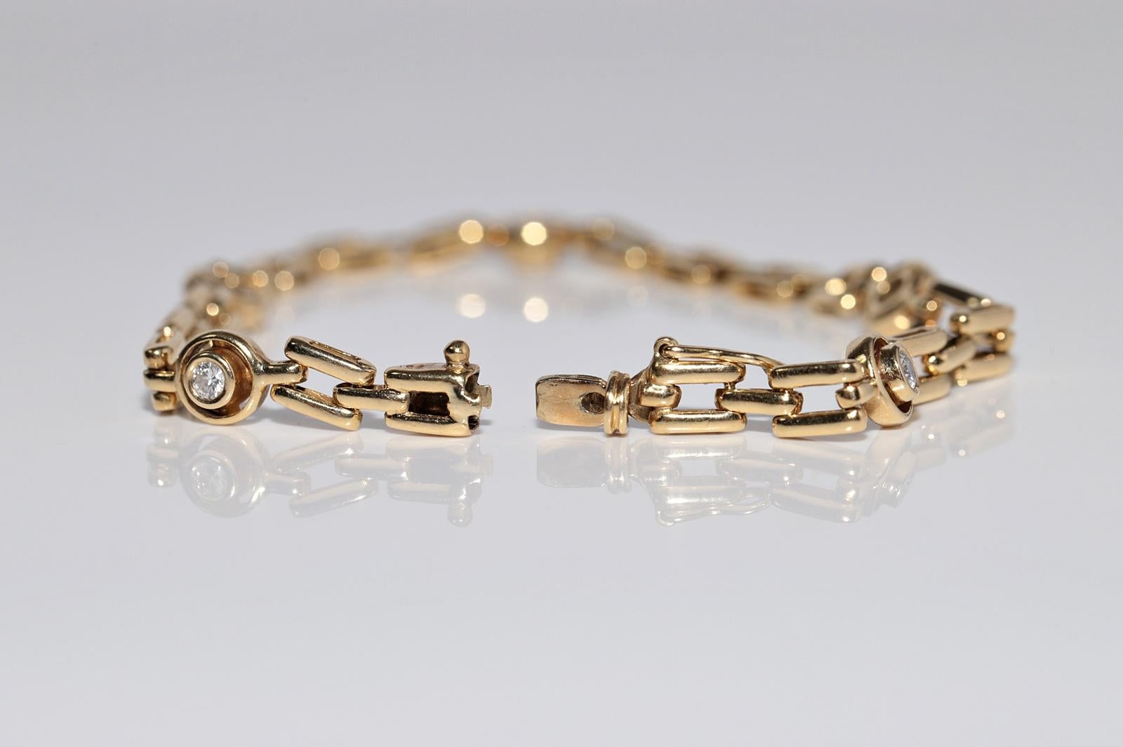 Bracciale decorato con diamanti naturali in oro 18k CIRCA 1980 in vendita 6