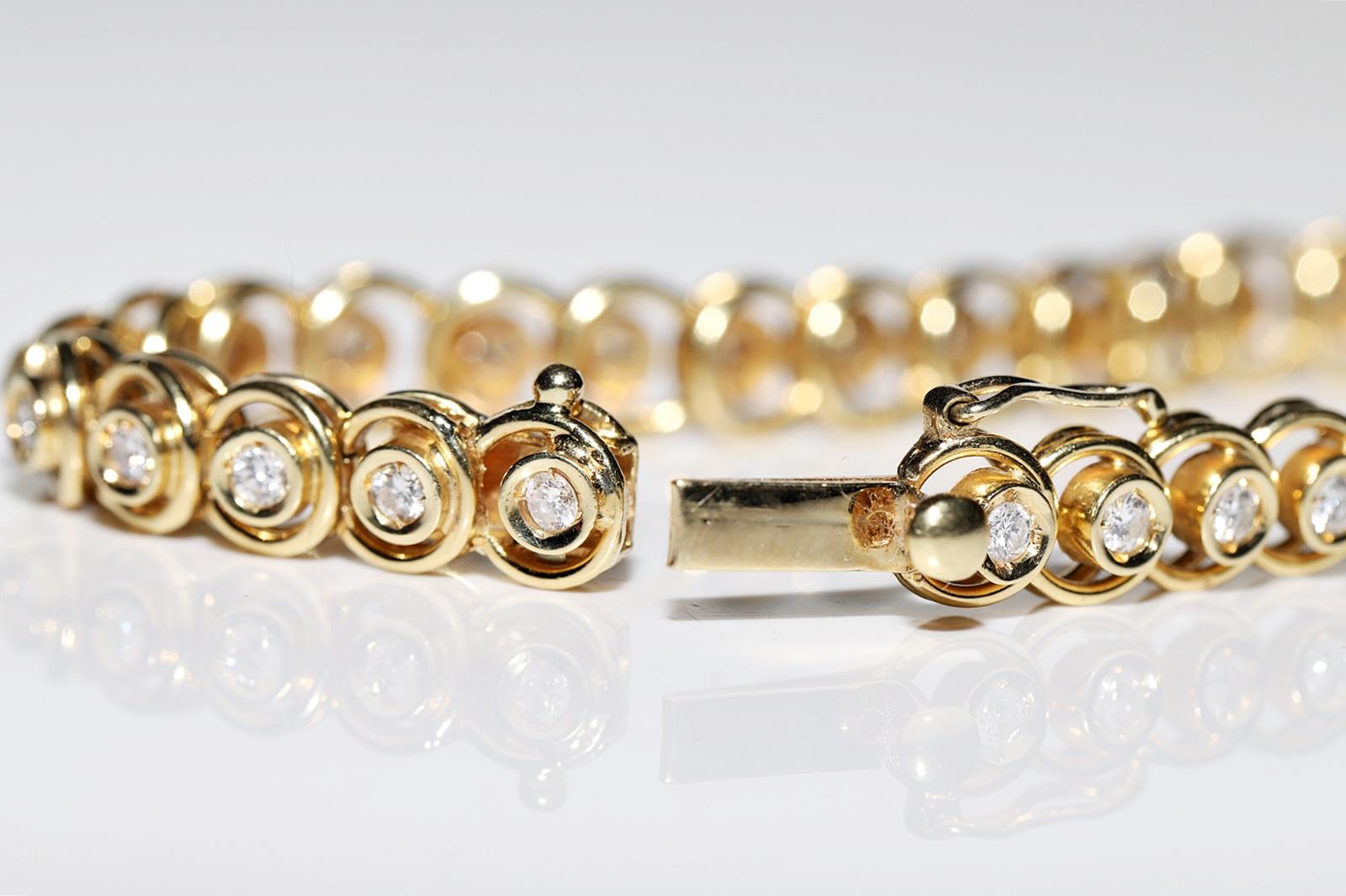 Bracciale decorato con diamanti naturali in oro 18k CIRCA 1980 in vendita 6