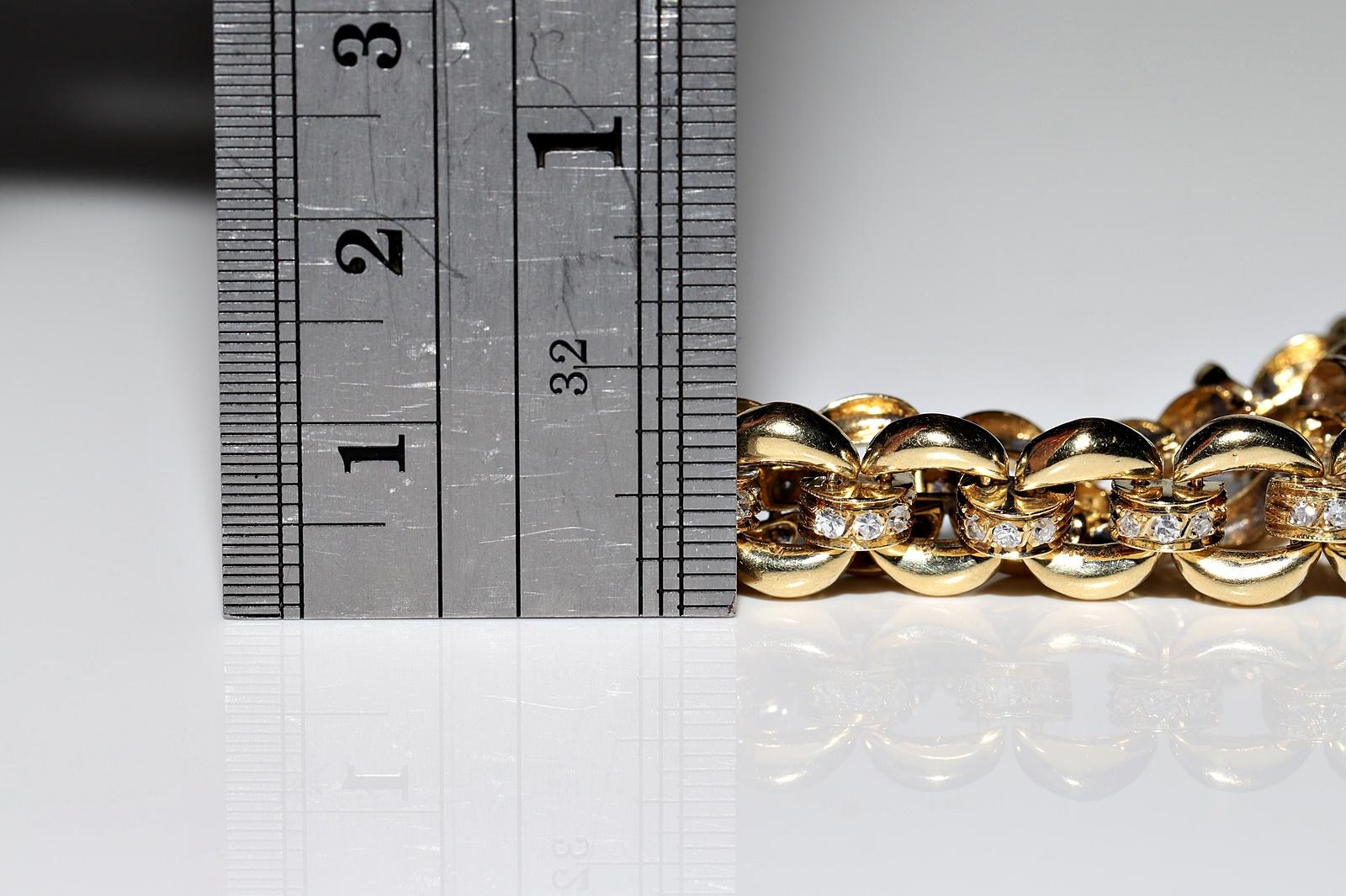 Vintage Circa 1980er Jahre 18k Gold Natürliches Diamant-Dekoriertes Vintage-Armband im Angebot 6