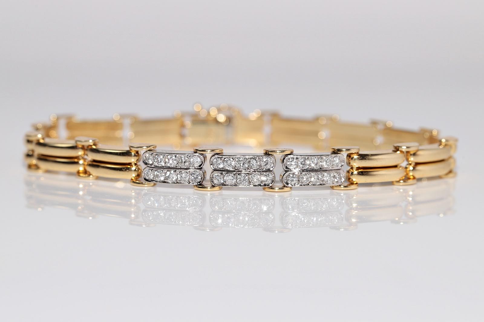 Vintage Circa 1980er Jahre 18k Gold Natürliches Diamant-Dekoriertes Vintage-Armband im Zustand „Gut“ im Angebot in Fatih/İstanbul, 34
