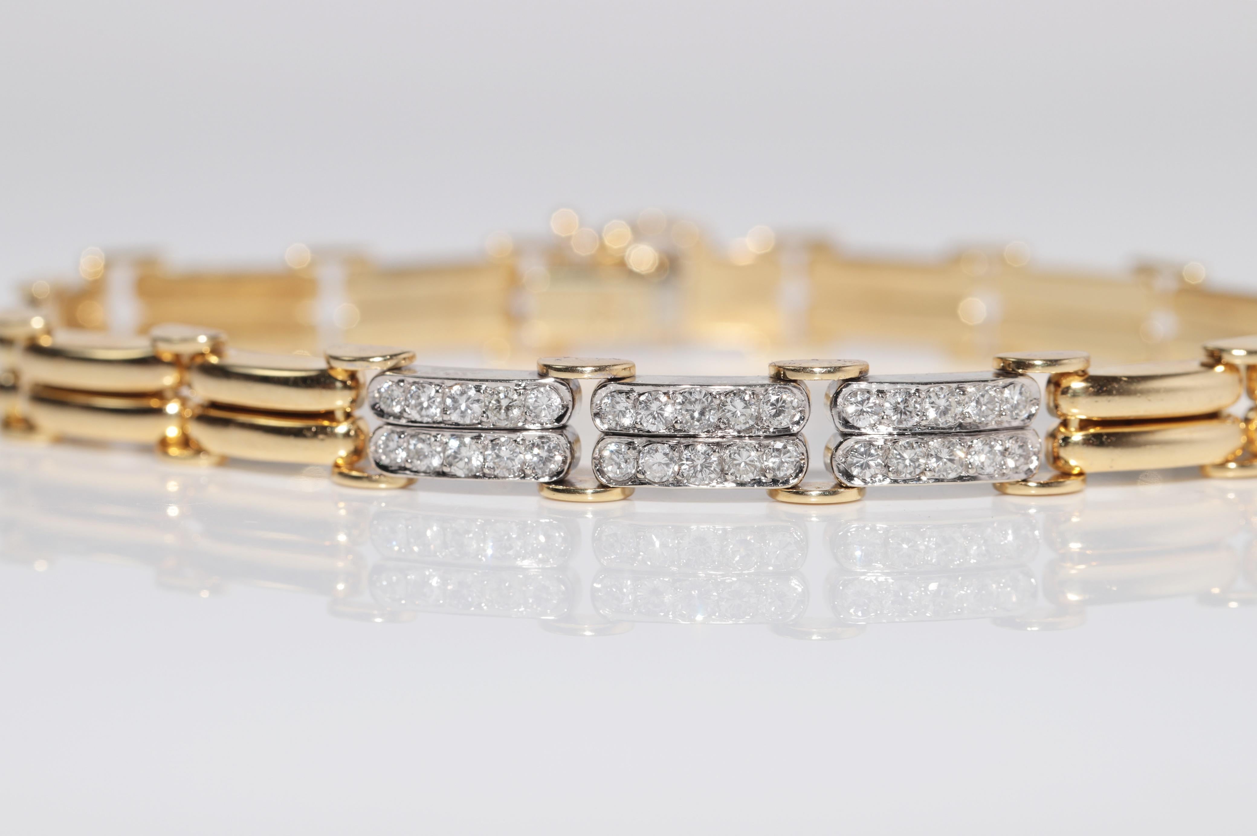 Vintage Circa 1980er Jahre 18k Gold Natürliches Diamant-Dekoriertes Vintage-Armband Damen im Angebot
