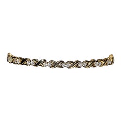 Vintage Circa 1980s 18k Gold Natural Diamond Decorated Bracelet