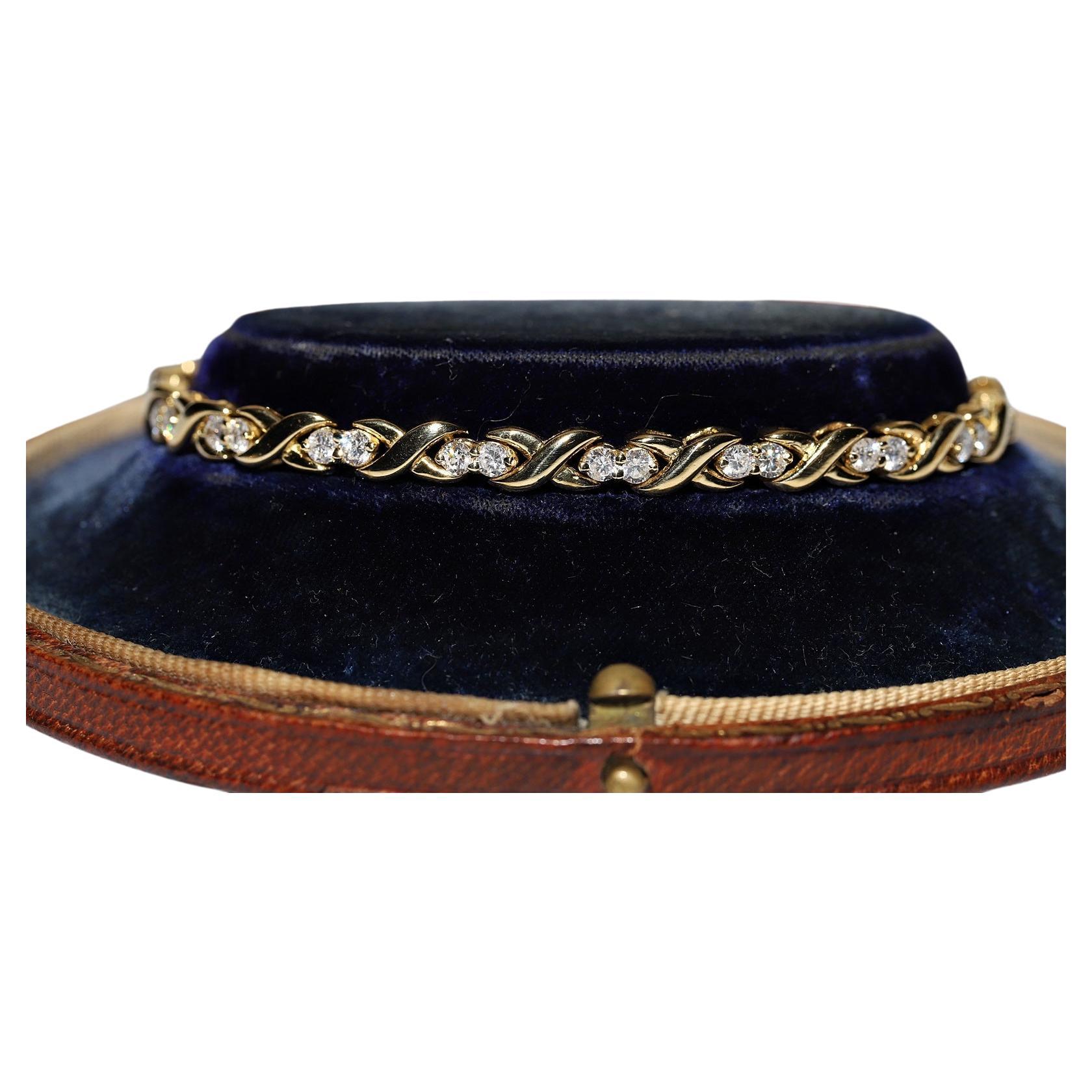 Vintage Circa 1980s 18k Gold Natural Diamond Decorated Bracelet 