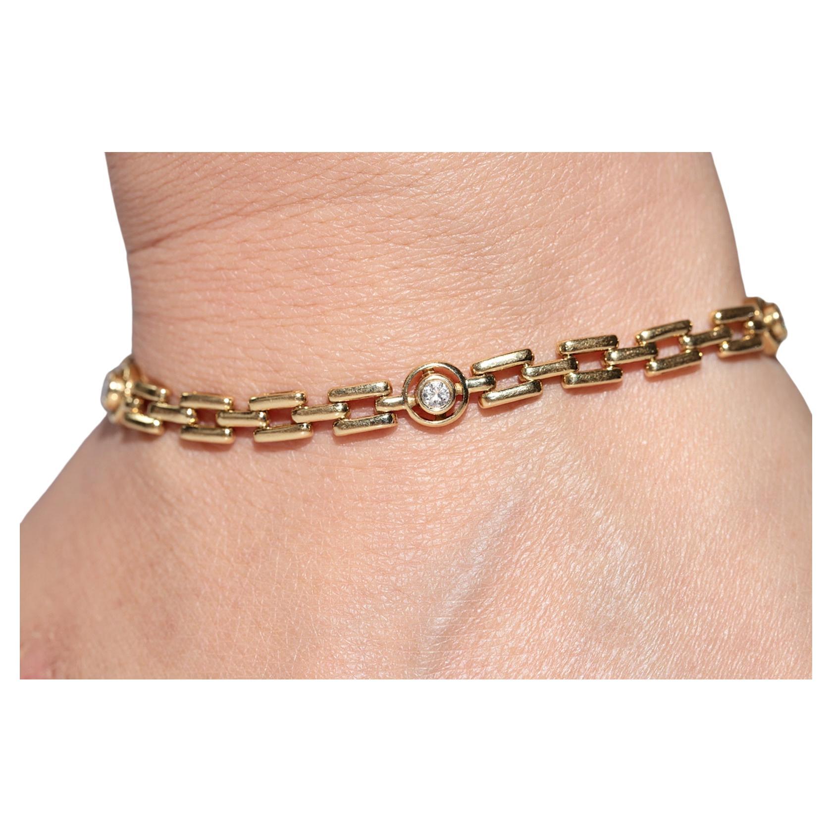 Vintage Circa 1980s 18k Gold Natural Diamond Decorated Bracelet