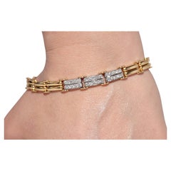 Vintage Circa 1980 Bracelet en or 18k orné de diamants naturels