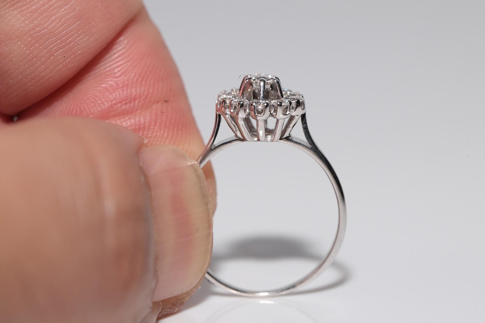 Vintage Circa 1980s 18k Gold Natural Diamond Decorated Cocktail Ring For Sale 5