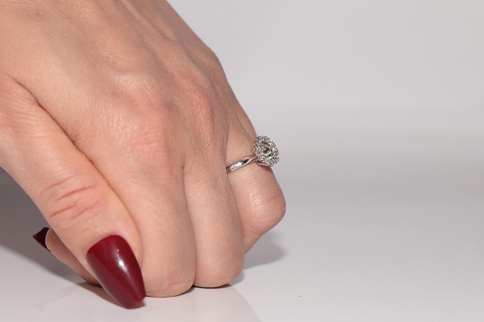 Donna Anello da cocktail decorato con diamanti naturali in oro 18k CIRCA 1980 in vendita