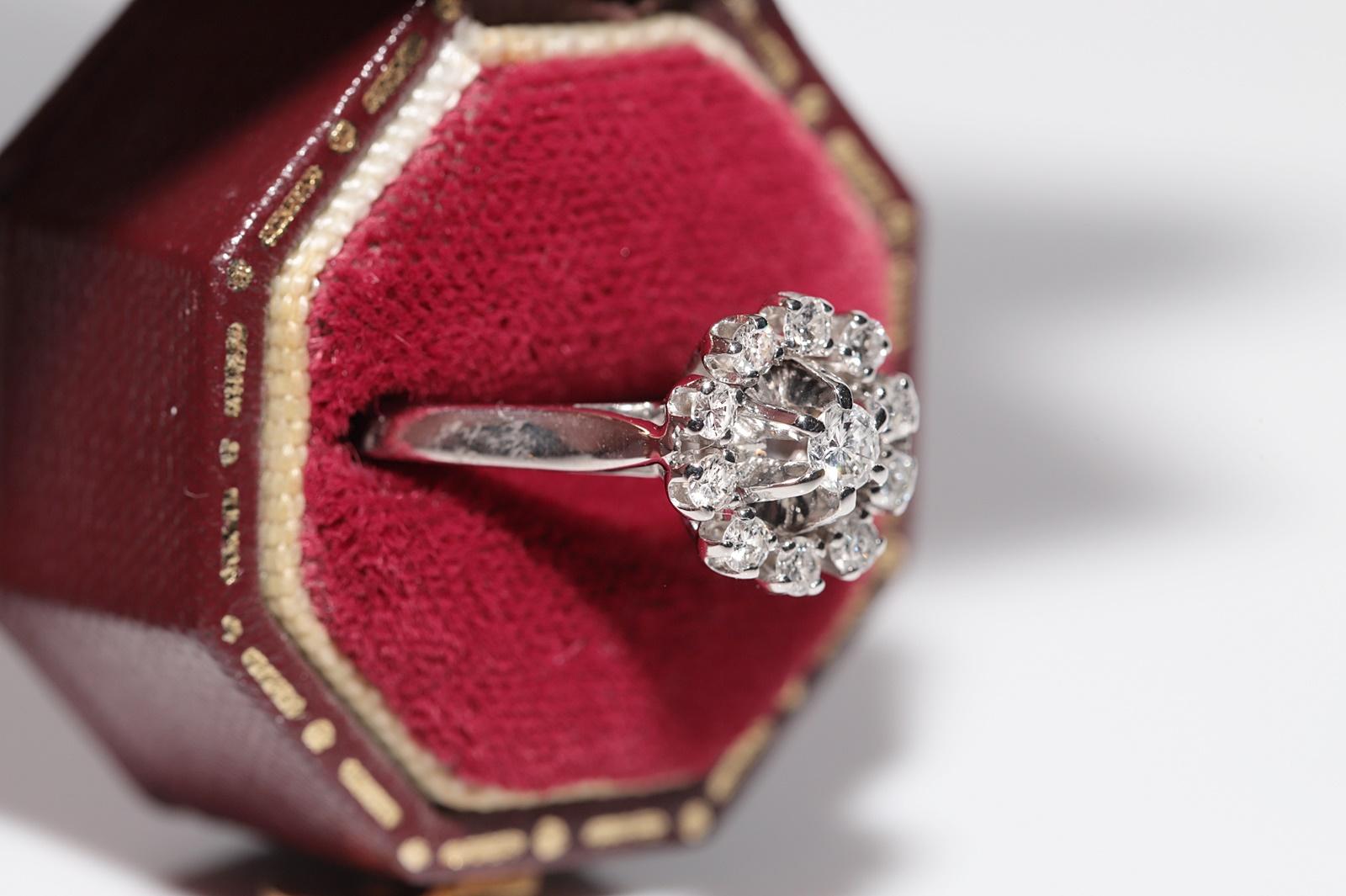 Vintage Circa 1980s 18k Gold Natural Diamond Decorated Cocktail Ring For Sale 1