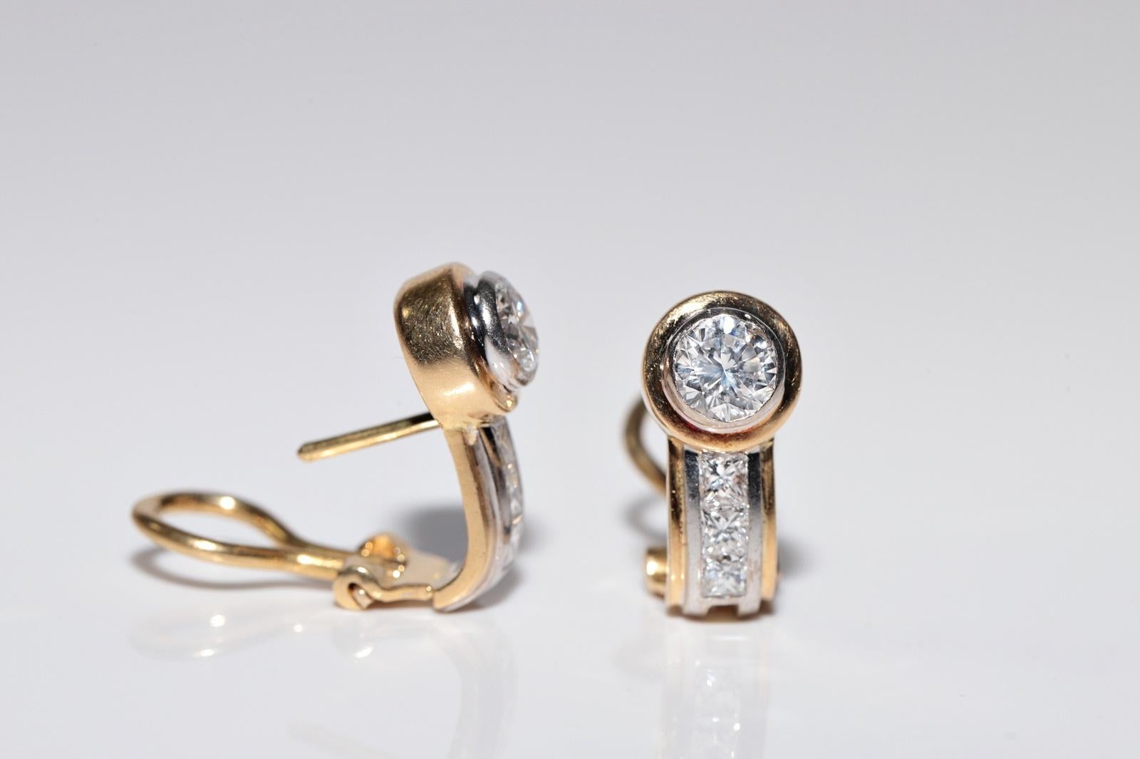 Vintage Circa 1980er Jahre 18k Gold Natürlicher Diamant-Ohrring mit Dekoration im Angebot 5