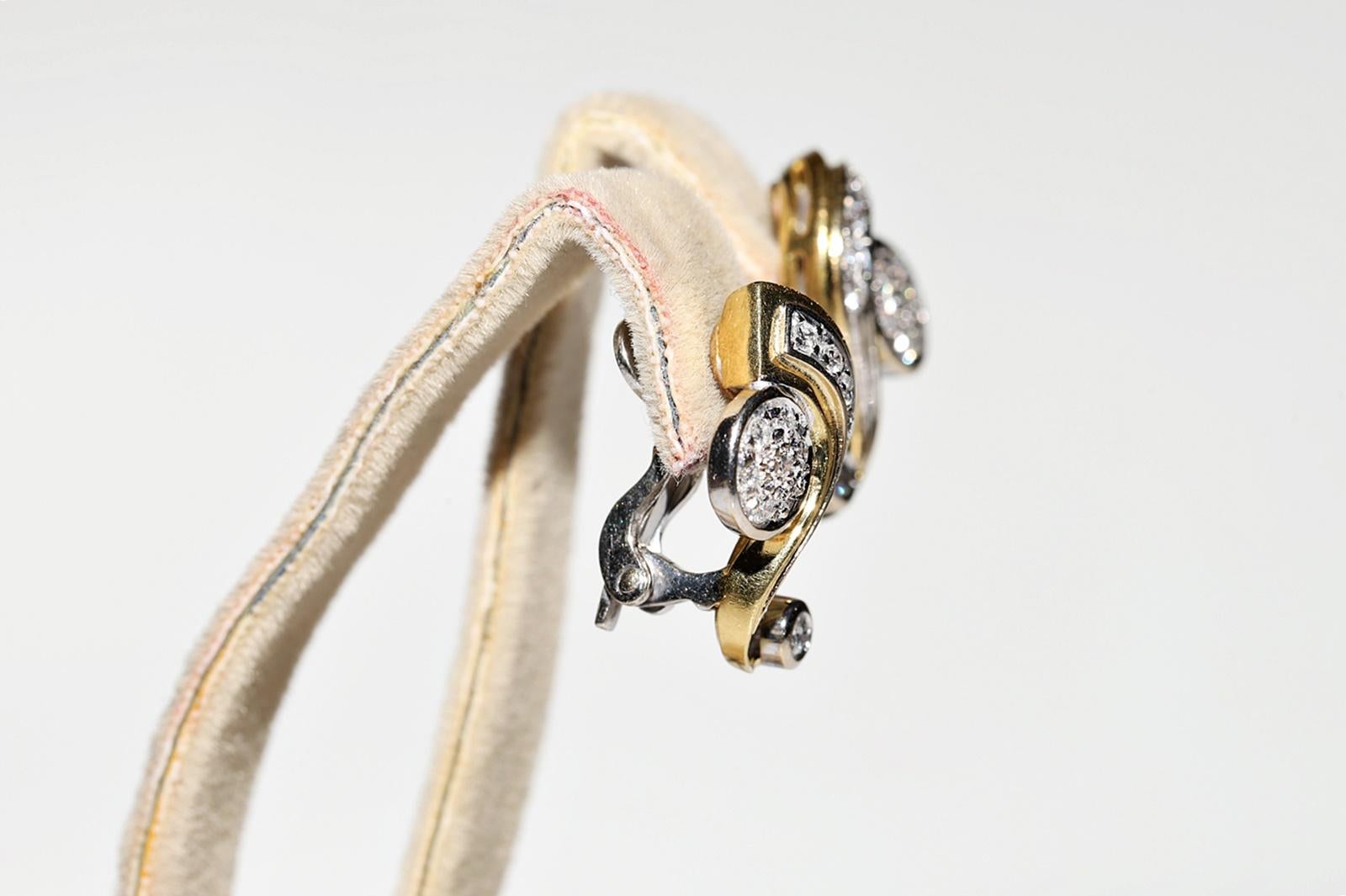 Vintage Circa 1980er Jahre 18k Gold Natürlicher Diamant-Ohrring mit Dekoration (Brillantschliff) im Angebot