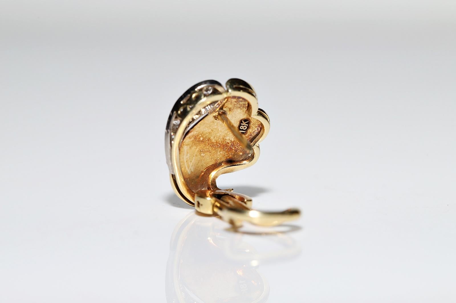 Vintage Circa 1980er Jahre 18k Gold Natürlicher Diamant-Ohrring mit Dekoration Damen im Angebot