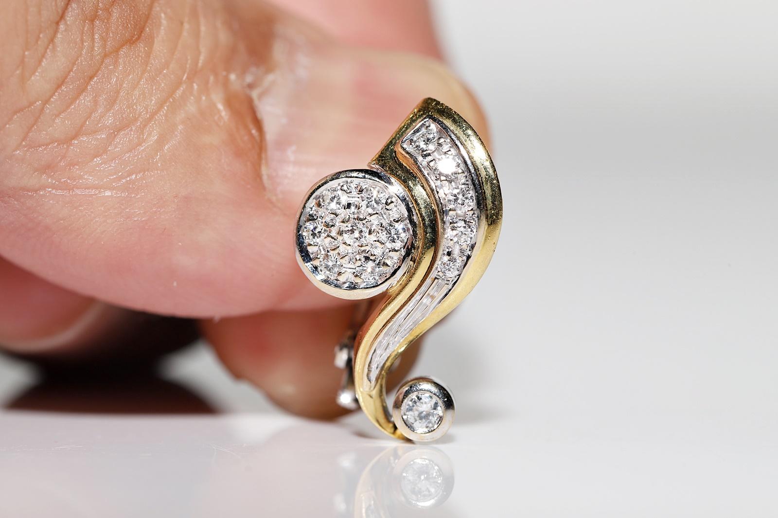 Vintage Circa 1980er Jahre 18k Gold Natürlicher Diamant-Ohrring mit Dekoration Damen im Angebot