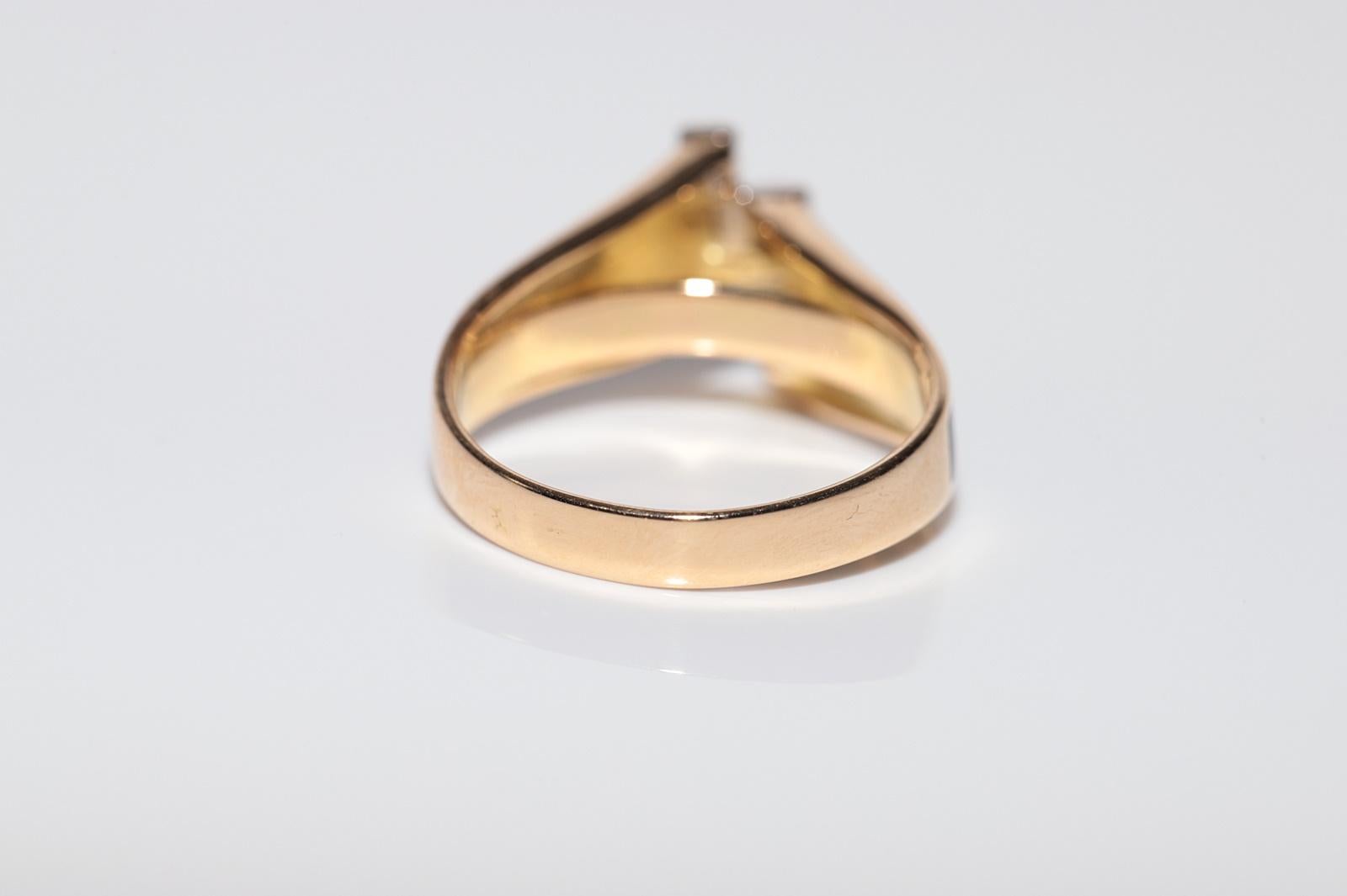 Anillo Vintage Circa 1980s Oro 18k Decorado con Diamantes Naturales y Esmalte en venta 3