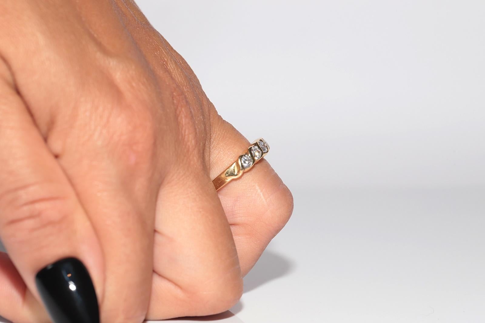 Verlobungsring, Vintage, ca. 1980er Jahre, 18 Karat Gold, natürlicher Diamant, dekoriert im Angebot 9