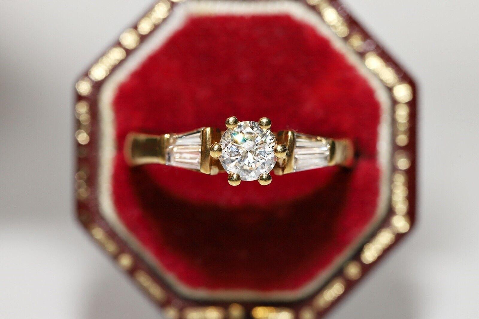Vintage Circa 1980s 18k Gold Natural Diamond Decorated Engagement Ring For Sale 5