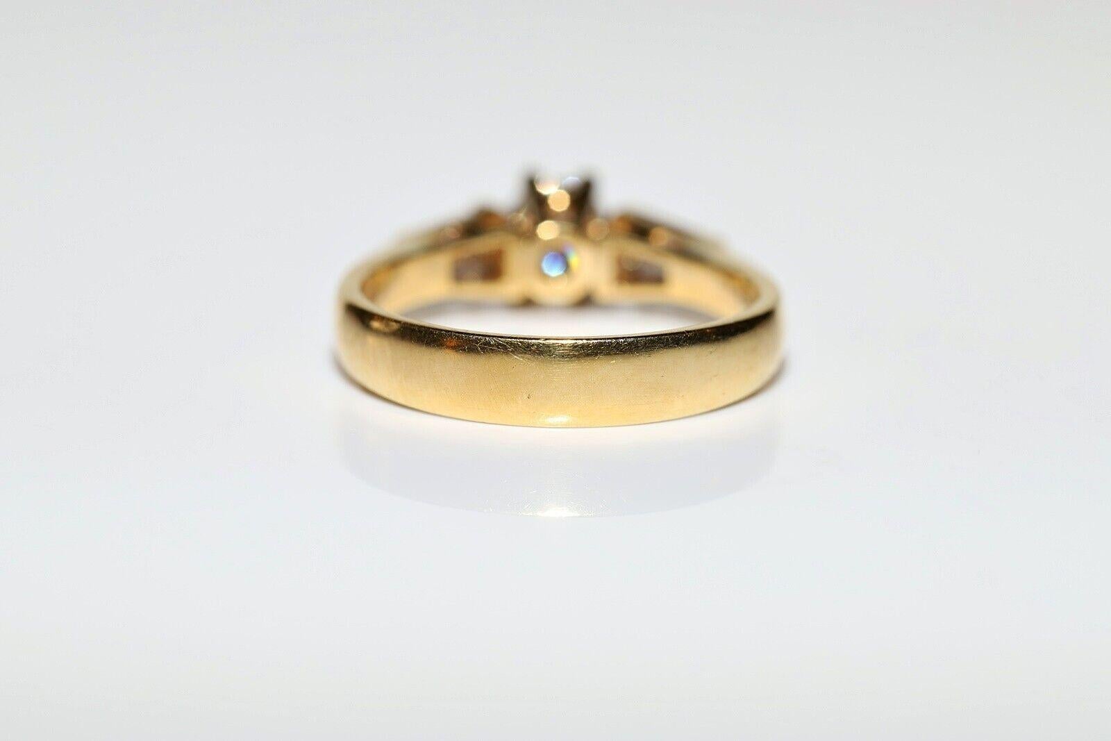 Verlobungsring, Vintage, ca. 1980er Jahre, 18 Karat Gold, natürlicher Diamant, dekoriert (Brillantschliff) im Angebot
