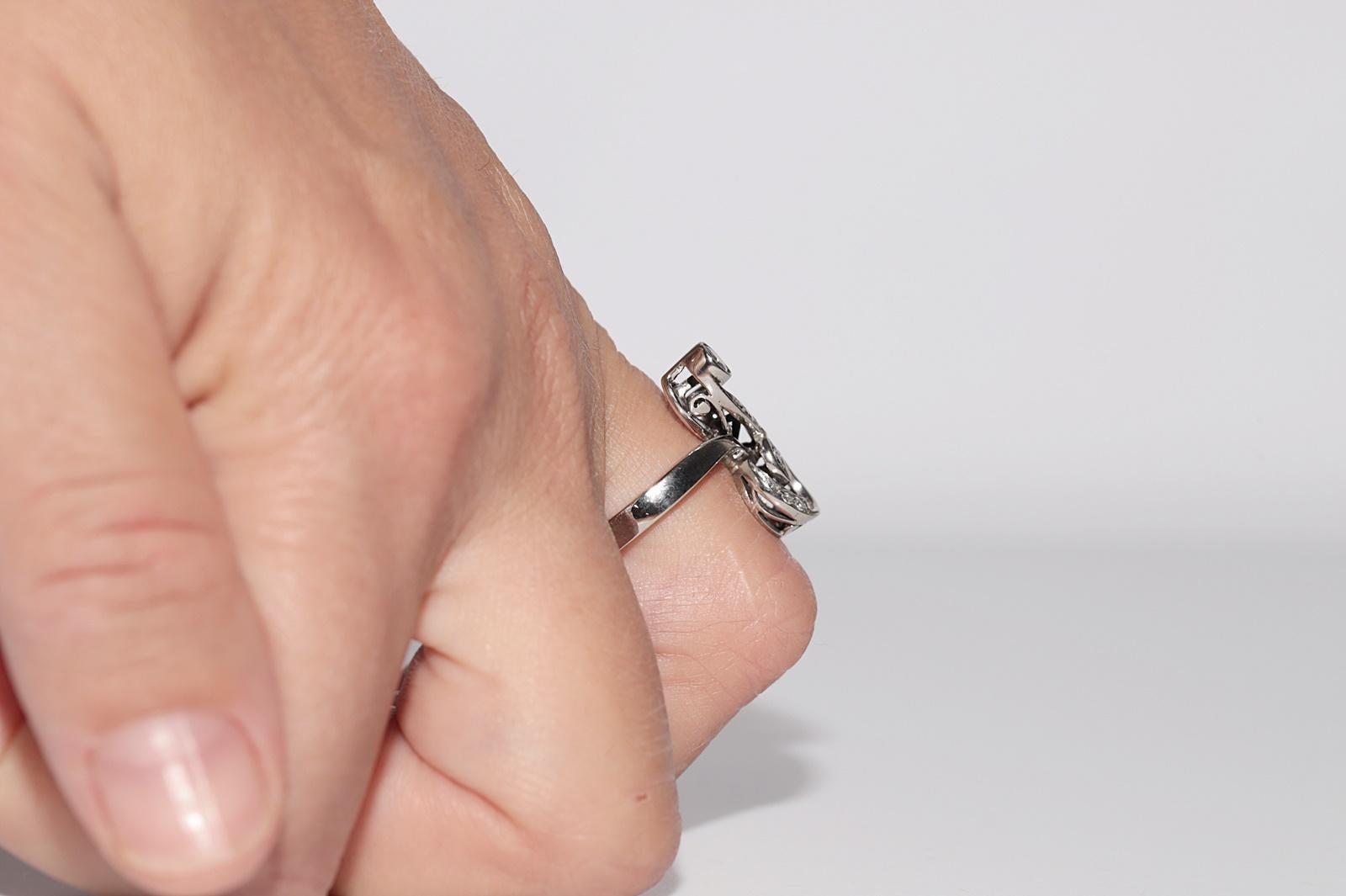 Anello con fiori decorati con diamanti naturali in oro 18k, CIRCA GLI ANNI 80 in vendita 9