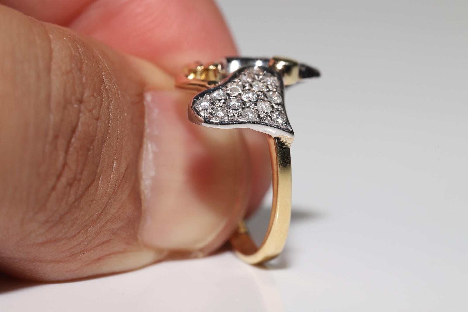 Vintage Circa 1980er Jahre 18k Gold Natürlicher Diamant Dekorierter Herzring im Angebot 6