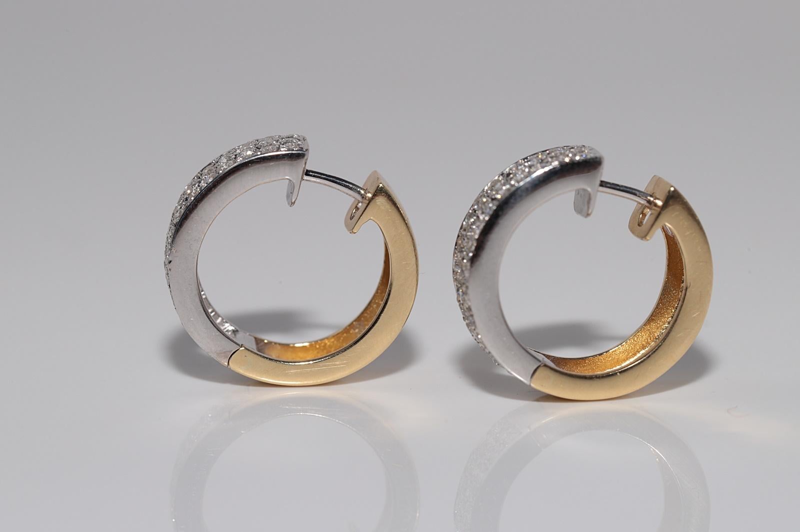 Vintage Circa 1980er Jahre 18k Gold Natürlicher Diamant Dekorierter Creolen-Ohrring im Angebot 12