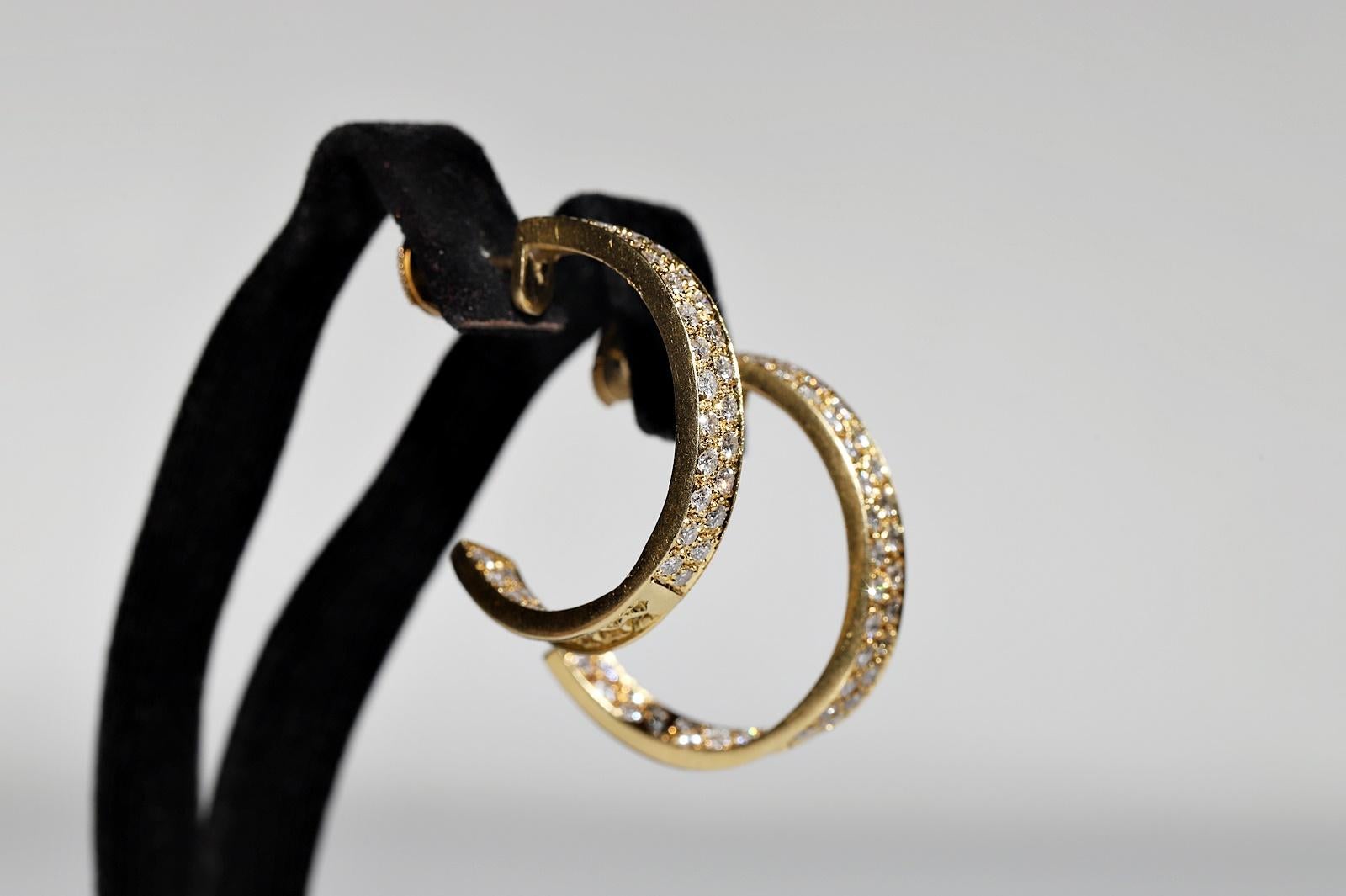 Brilliant Cut Vintage Circa 1980s 18k Gold Natural Diamond Decorated Hoop Earring  For Sale