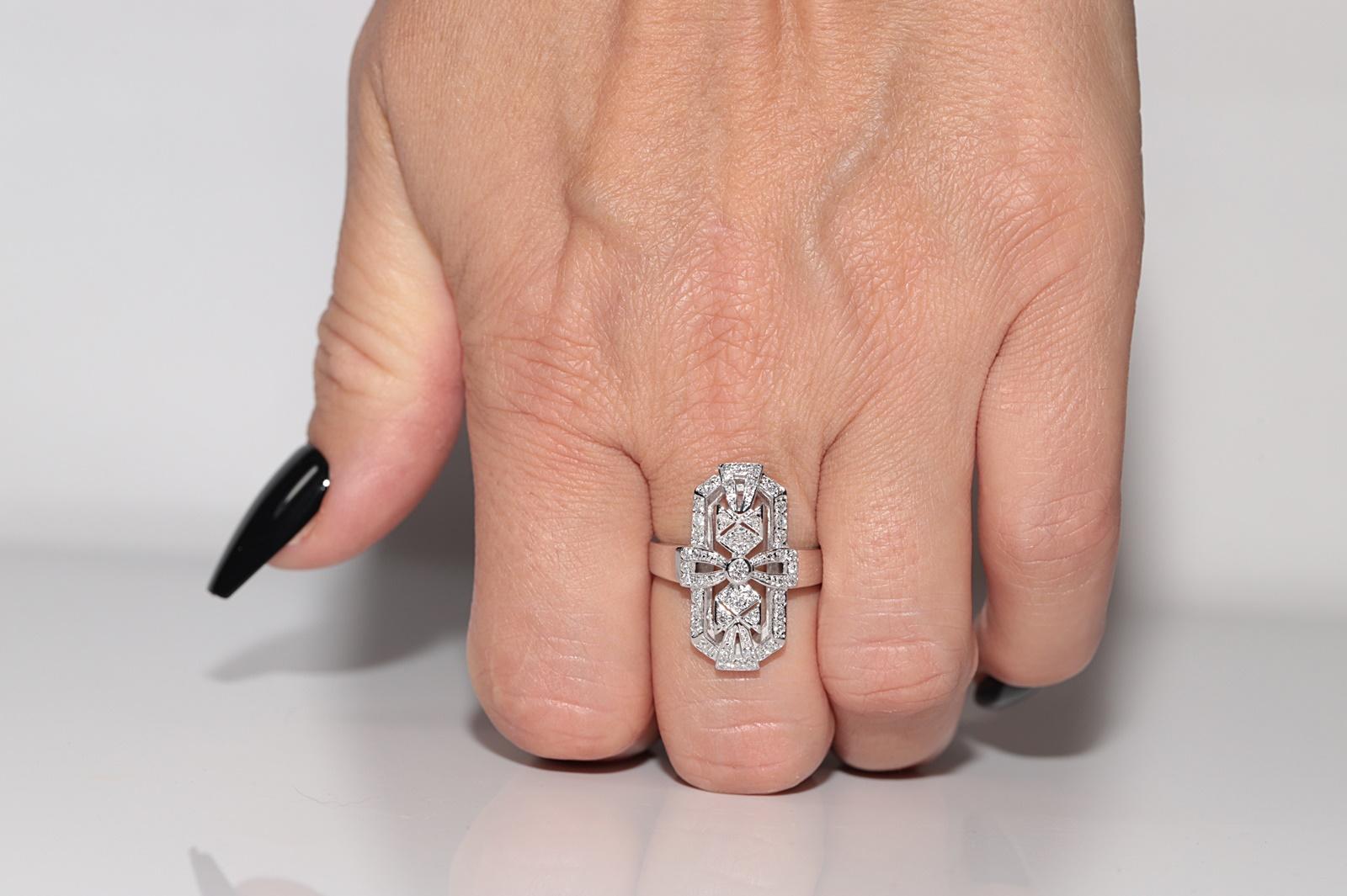 Anello Navette decorato con diamanti naturali in oro 18 carati CIRCA 1980 in vendita 8