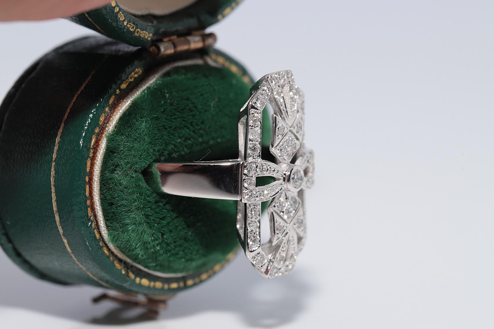 Artigiano Anello Navette decorato con diamanti naturali in oro 18 carati CIRCA 1980 in vendita