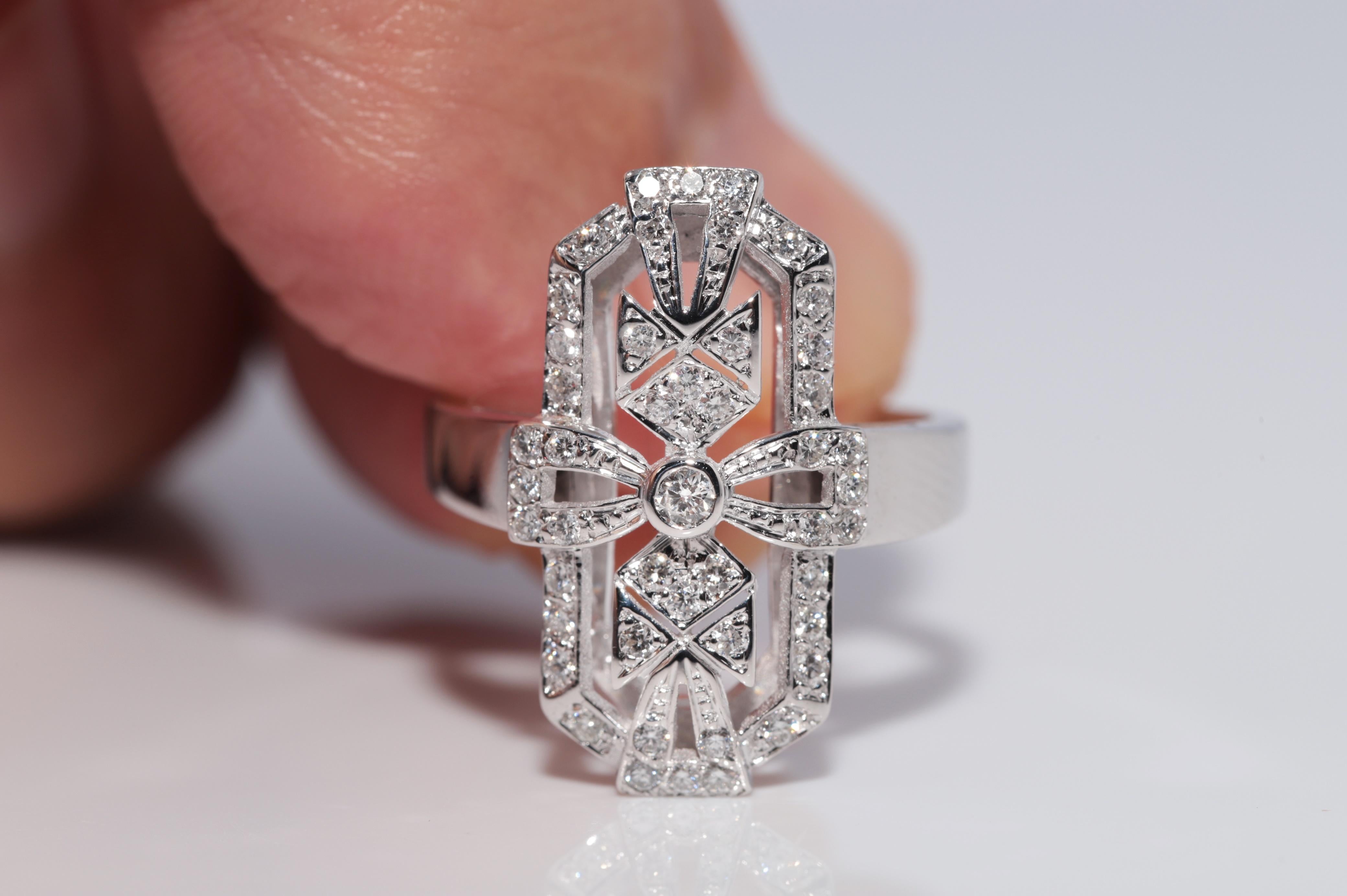 Anello Navette decorato con diamanti naturali in oro 18 carati CIRCA 1980 In condizioni buone in vendita a Fatih/İstanbul, 34