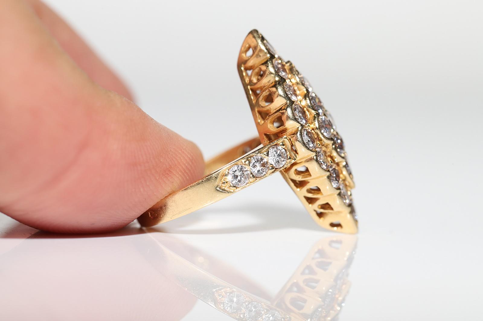 Vintage Circa 1980s 18k Gold Natural Diamond Decorated Navette Ring For Sale 3