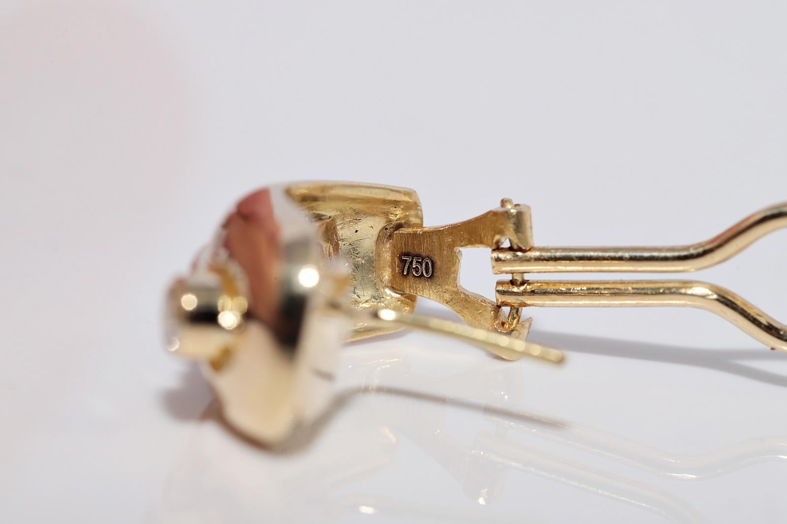 Vintage CIRCA 1980er Jahre 18k Gold natürlichen Diamanten verziert Omega zurück Ohrring im Angebot 6